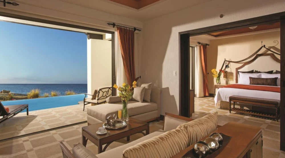 Swimout Master Suite - Ocean Front at Secrets Puerto Los Cabos Golf & Spa Resort