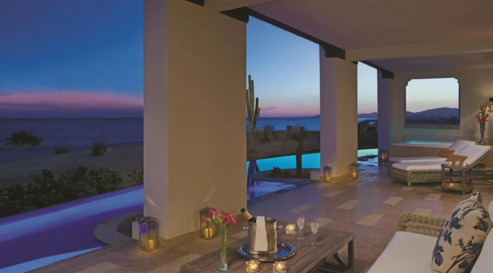 Swimout Presidential Suite - Ocean Front at Secrets Puerto Los Cabos Golf & Spa Resort