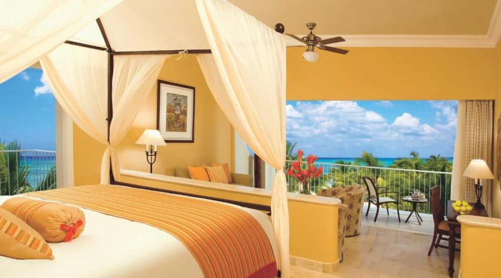 Preferred Club Honeymoon Suite Ocean Front at Dreams Tulum Resort & Spa