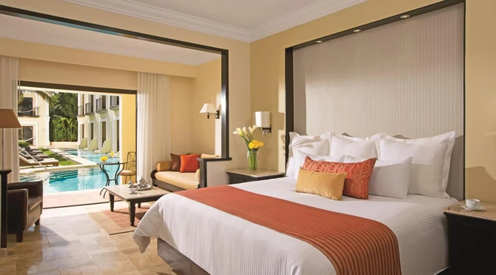 Preferred Club Deluxe Swimout Adult Garden King at Dreams Tulum Resort & Spa