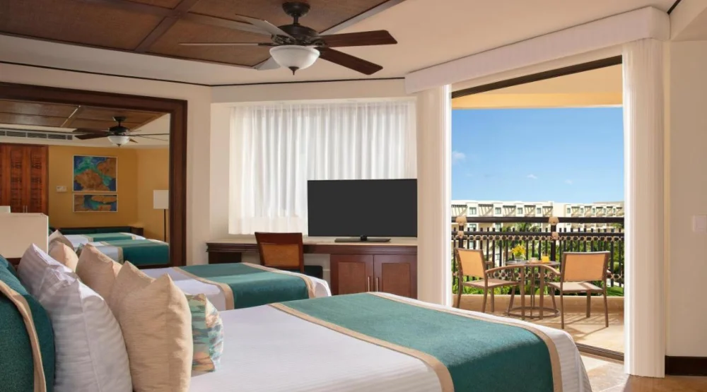 Preferred Club Tropical View Double at Dreams Riviera Cancun Resort & Spa