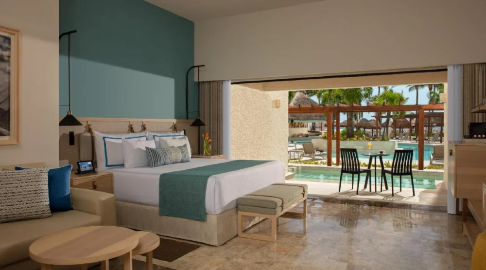 Preferred Club Family Room Swim Out at Dreams Aventuras Resort & Spa