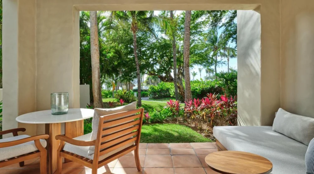 Deluxe Garden View One King, Guest Room, One King, Garden View at The St Regis Punta Mita Resort