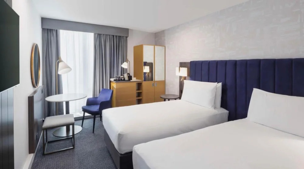 Twin Room at DoubleTree by Hilton Manchester, Piccadilly