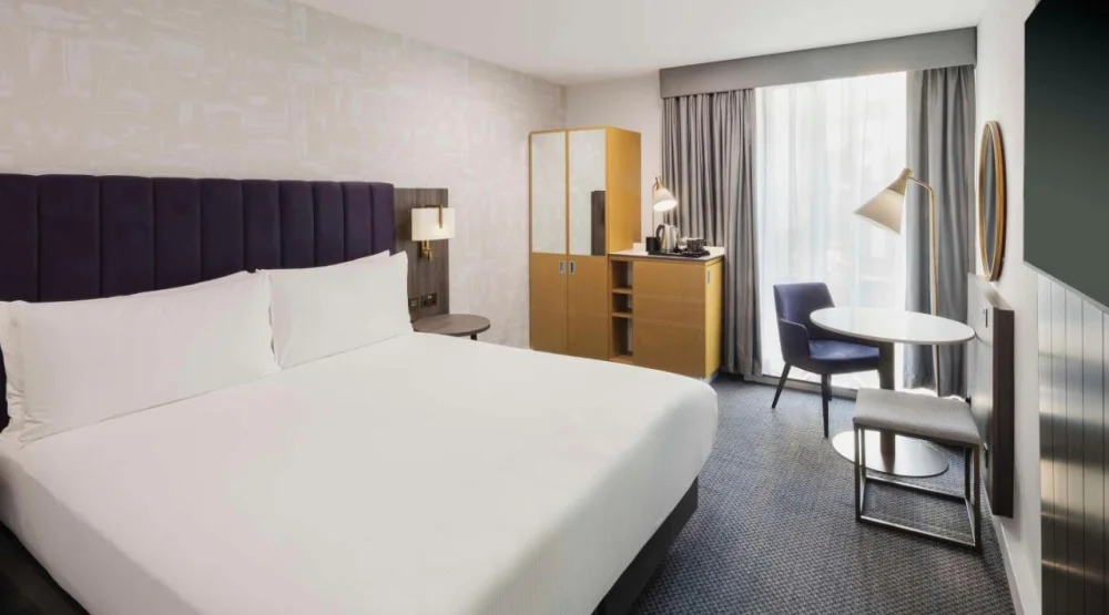 King Room at DoubleTree by Hilton Manchester, Piccadilly