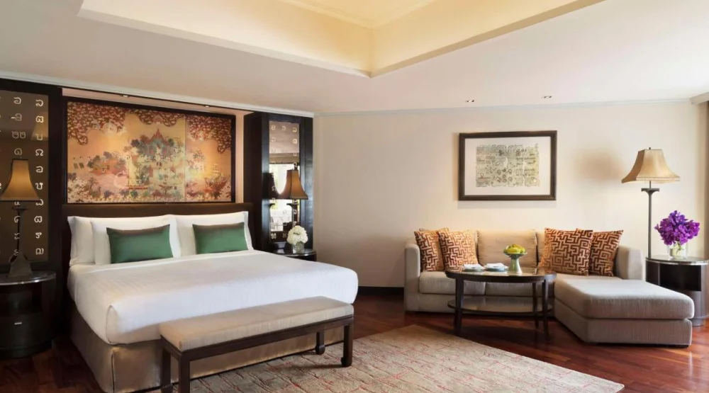 Deluxe Junior Suite at Anantara Riverside Bangkok Resort
