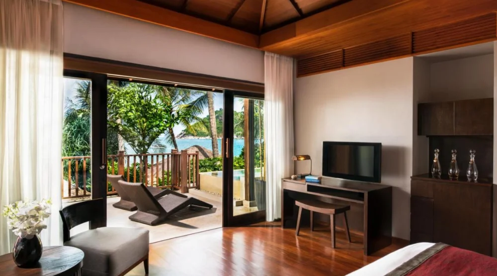 Ocean Pool Suite at Anantara Rasananda Koh Phangan Villas