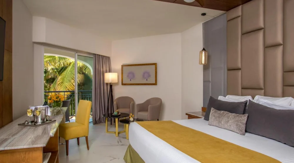 Preferred Club Junior Suite Tropical View Double at Secrets Royal Beach Punta Cana