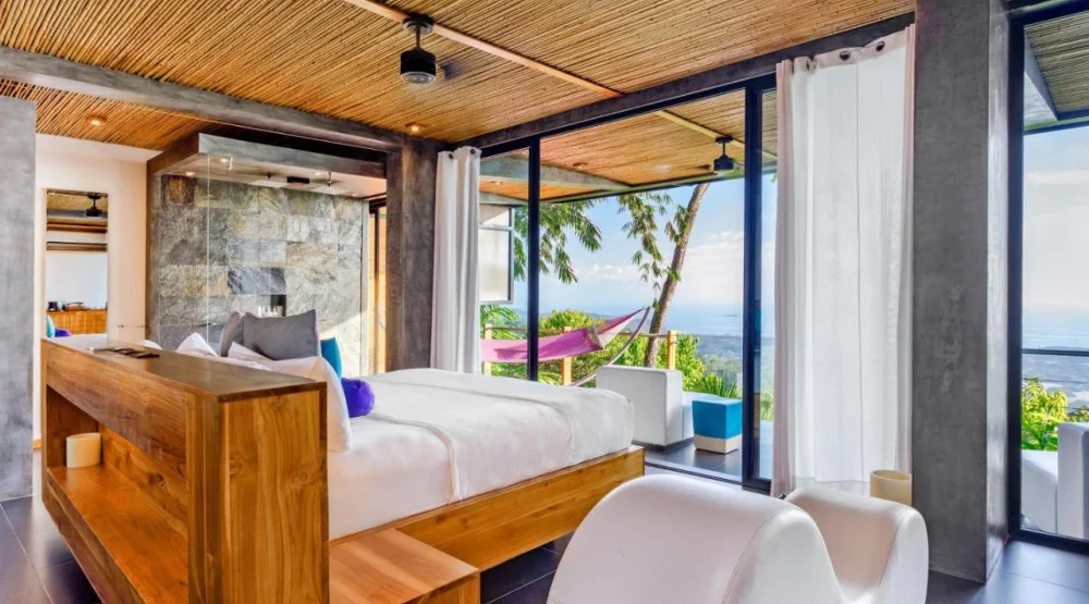 Infinity Suite at Kura Boutique Hotel