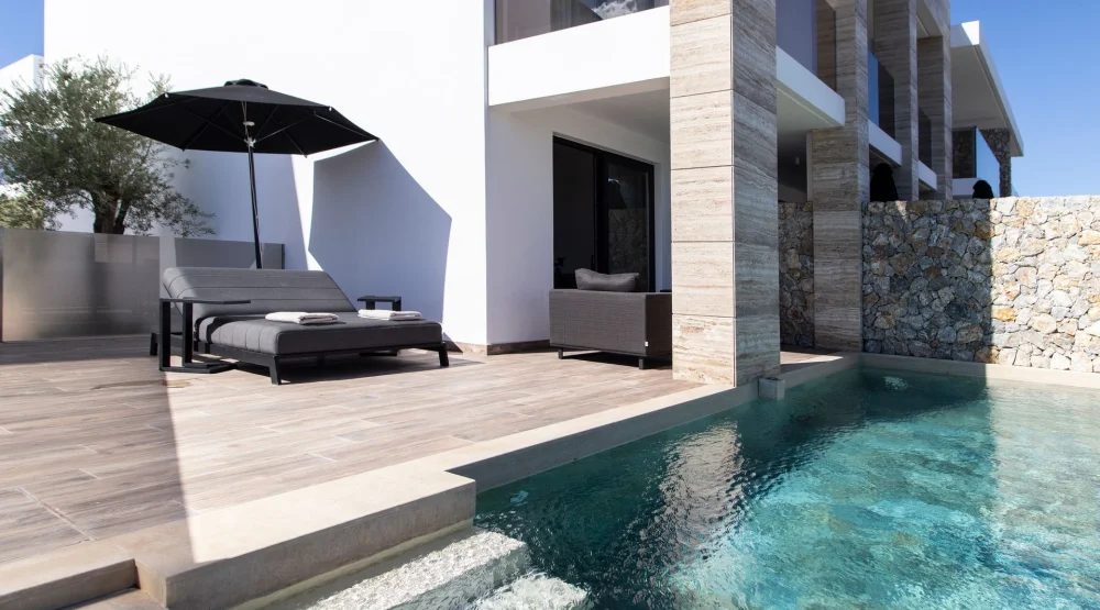 Design Suite with Private Pool at Lango Design Hotel & Spa