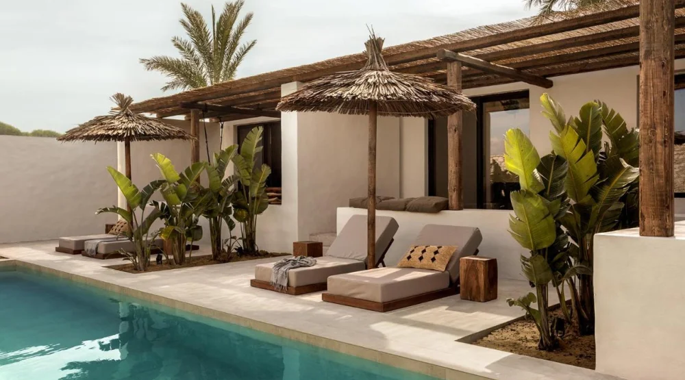 Junior Suite Swim Up at OKU Kos