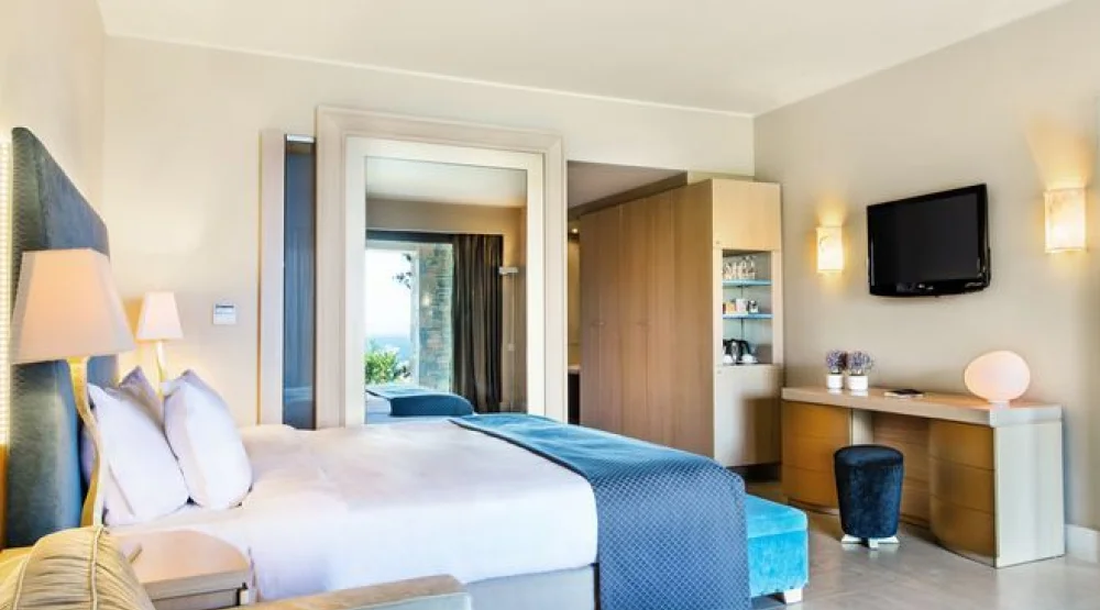 Deluxe Junior Suite at Daios Cove Luxury Resort & Villas