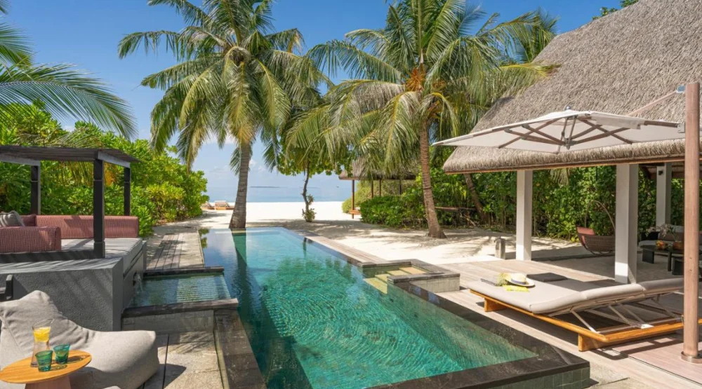 Beach Villa with Pool at Four Seasons Resort At Landaa Giraavaru