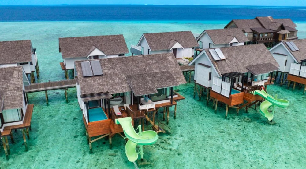 Wind Villa with Jacuzzi and Slide at Ozen Life Maadhoo