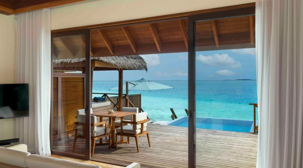 Lagoon Bungalow with Pool at Huvafen Fushi
