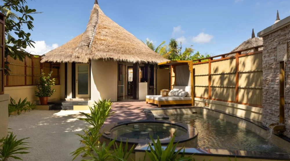 Oceanview Pool Villa at Banyan Tree Vabbinfaru