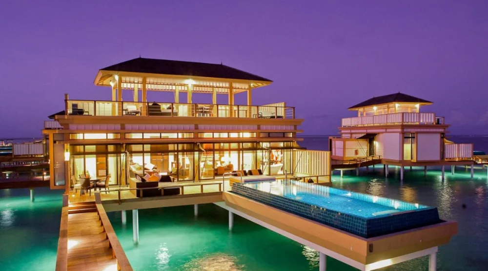 Deluxe Inocean Two Bedroom Infinity Pool Villa at Angsana Velavaru