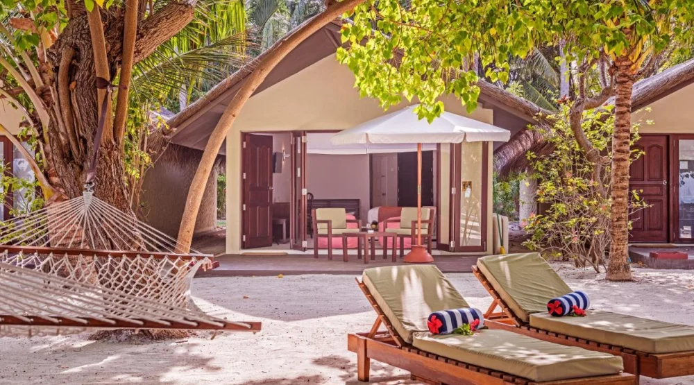 Deluxe Beach Villa at Adaaran Select Hudhuranfushi