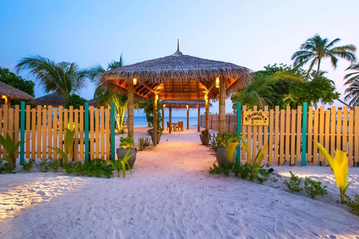 Reethi Faru Resort - Hotel Photo 40