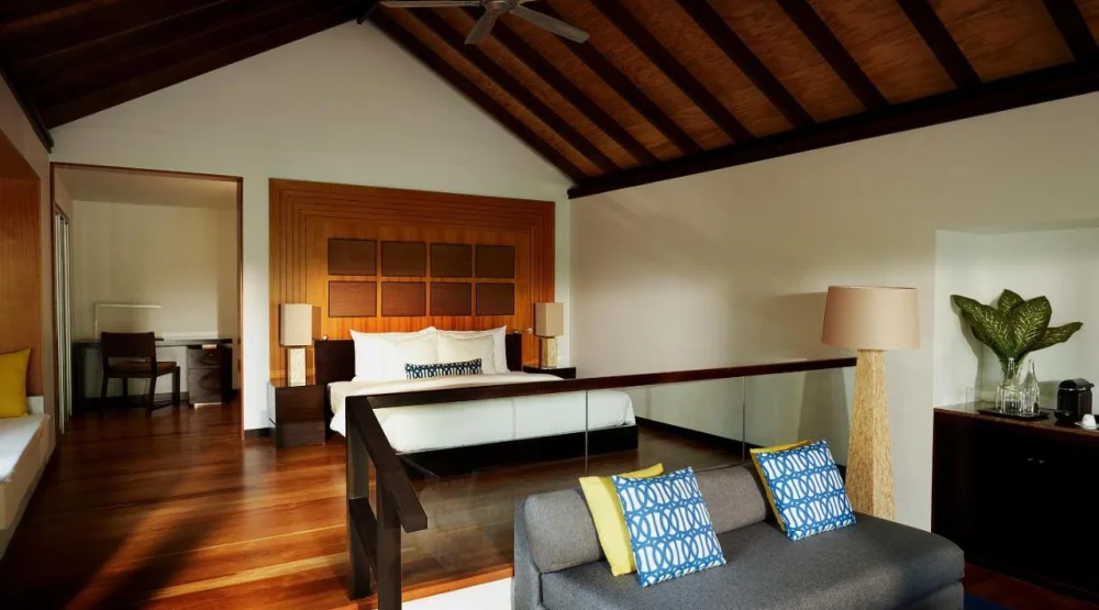 Deluxe Villa with Pool at Velassaru Maldives