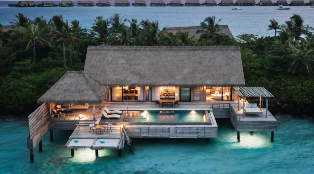 Grand Reef Villa with Pool at Waldorf Astoria Maldives Ithaafushi