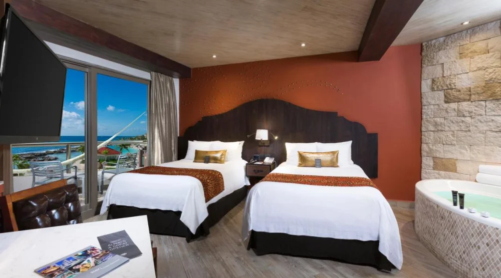 Deluxe Partial Ocean View Double at Hard Rock Hotel Riviera Maya