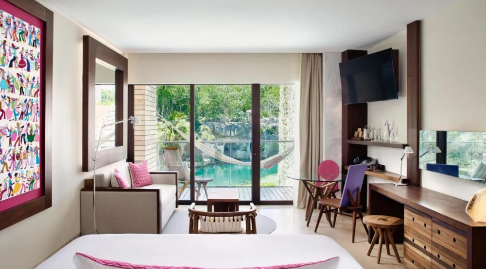 King Suite at Hotel XCaret Arte