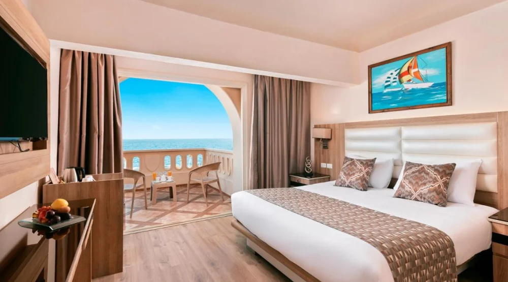 Quadruple Family Sea View at Pickalbatros Citadel Sahl Hasheesh