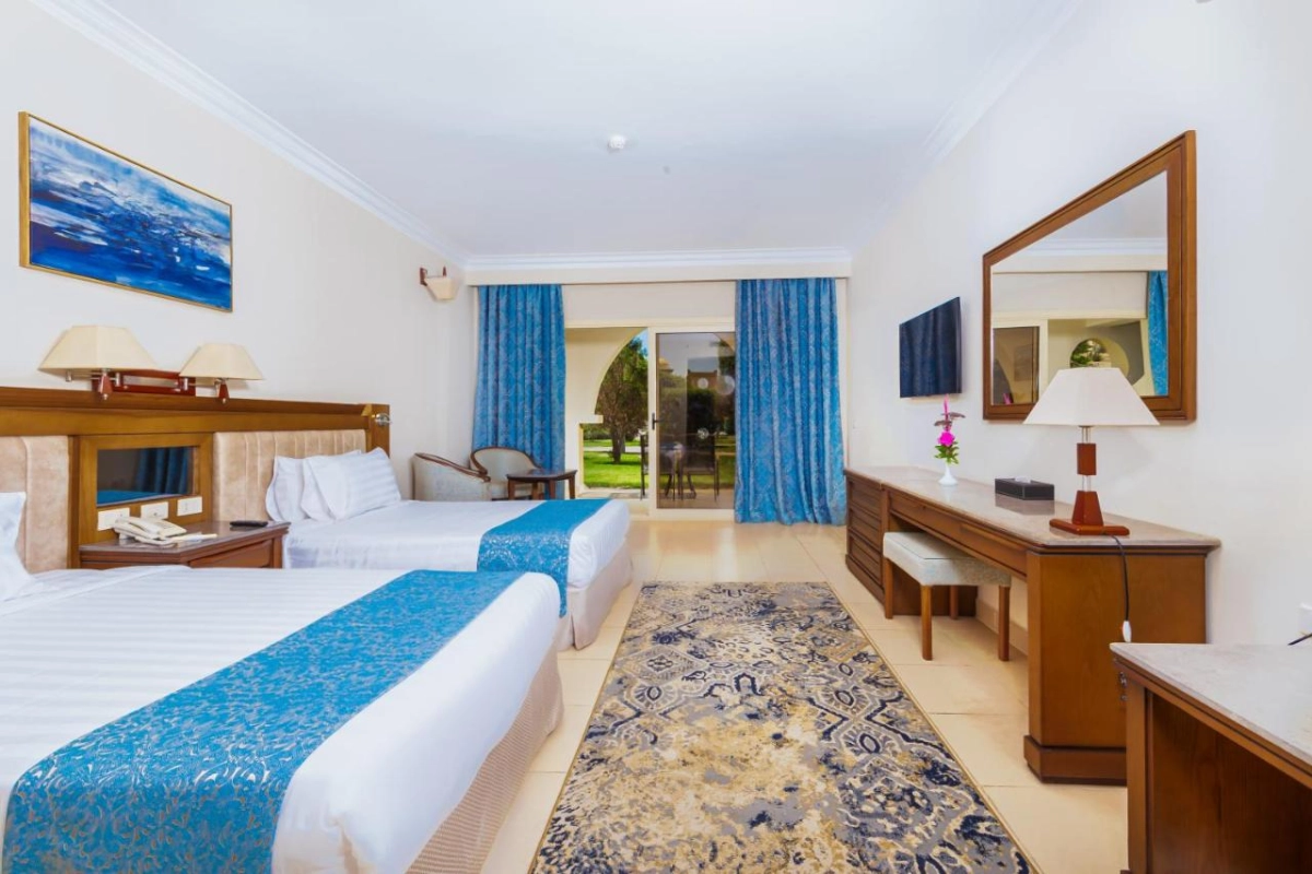 Serenity Alpha Beach - Hotel Photo 8