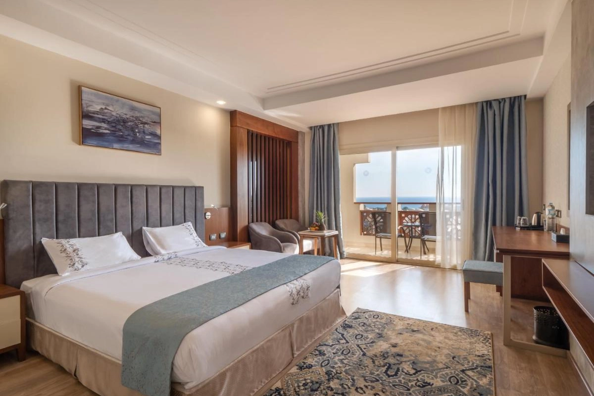 Serenity Alpha Beach - Hotel Photo 10