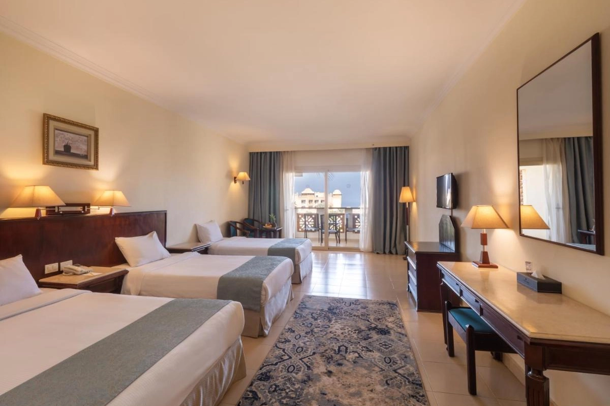 Serenity Alpha Beach - Hotel Photo 12