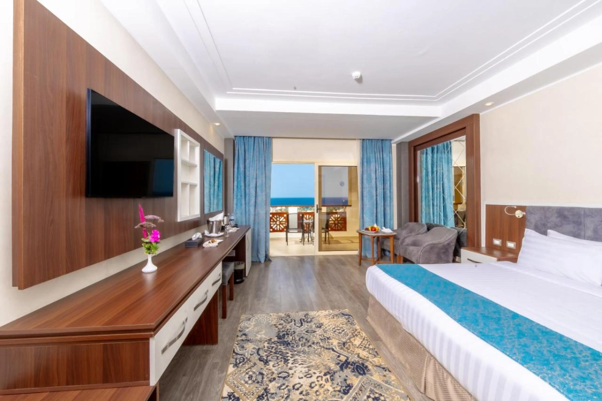 Serenity Alpha Beach - Hotel Photo 14