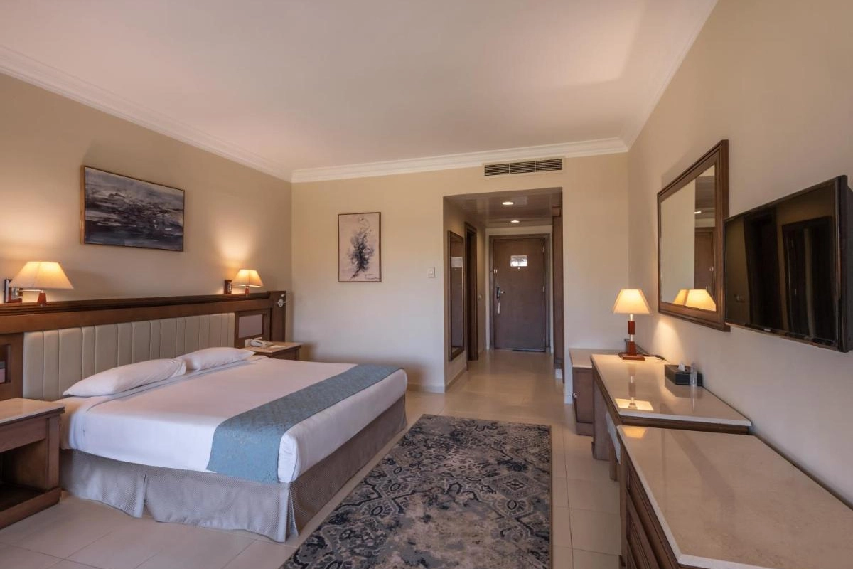 Serenity Alpha Beach - Hotel Photo 36