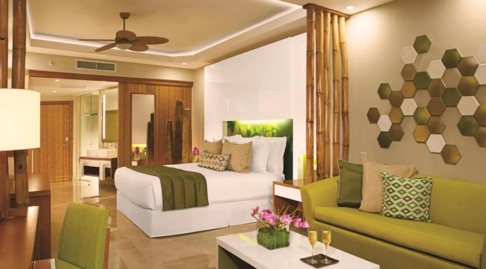 Junior Suite King at Dreams Onyx Resort & Spa