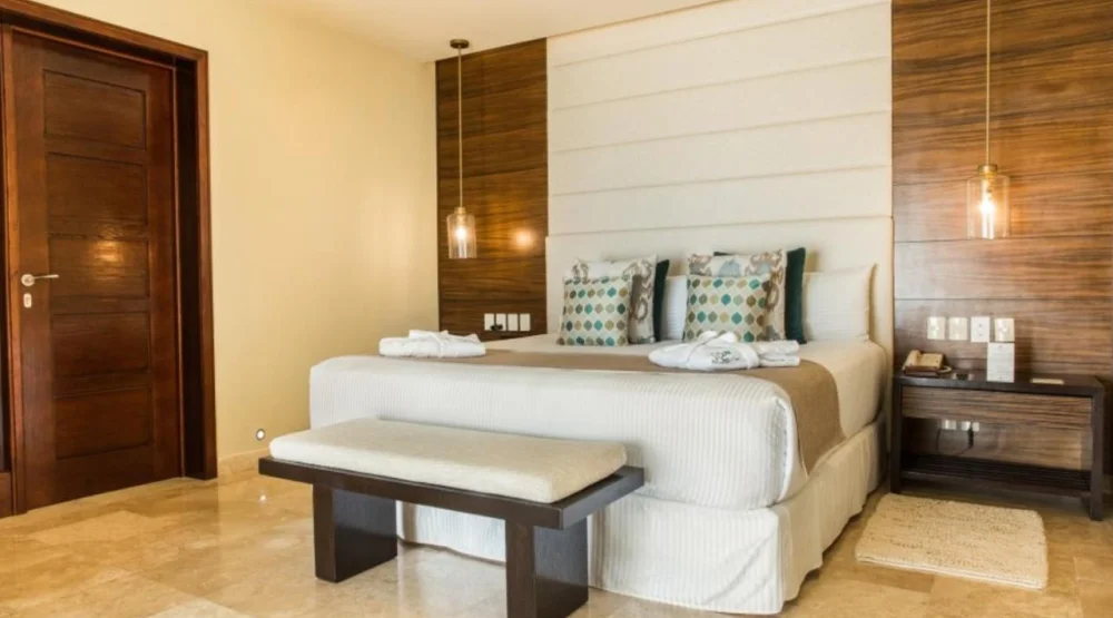 Preferred Club Govenor Suite at Dreams Jade Resort & Spa