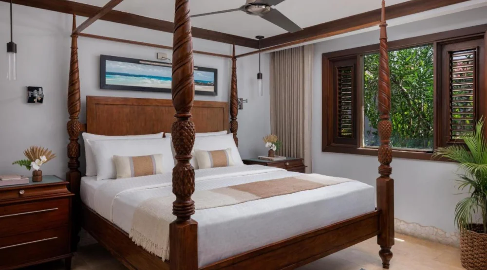 Crystal Lagoon One Bedroom Butler Honeymoon Suite with Balcony Tranquility Soaking Tub at Sandals Barbados