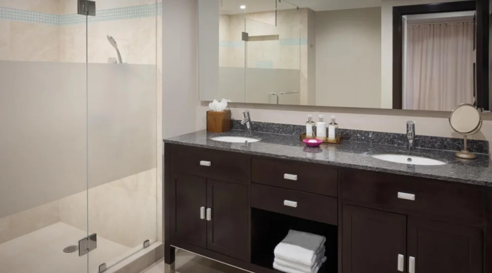 Luxury Concierge One Bedroom Ocean Front Suite at O2 Beach Club & Spa