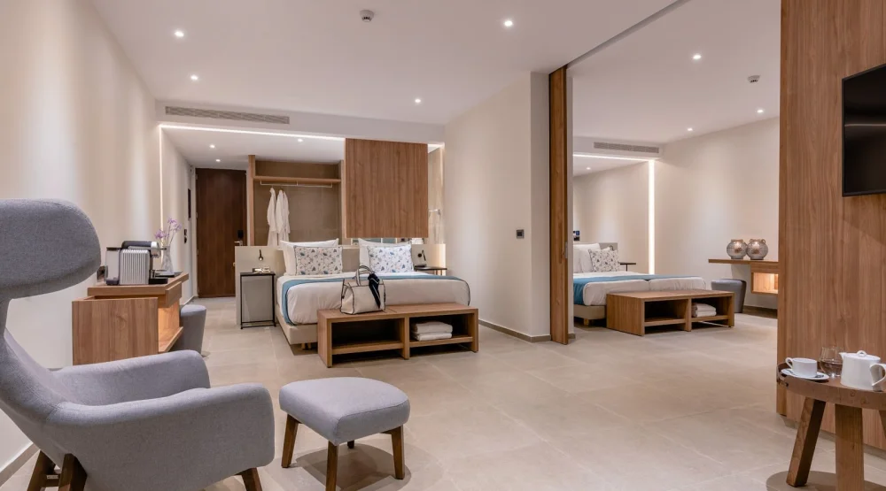 Two Bedroom Suite Garden View at Gennadi Grand