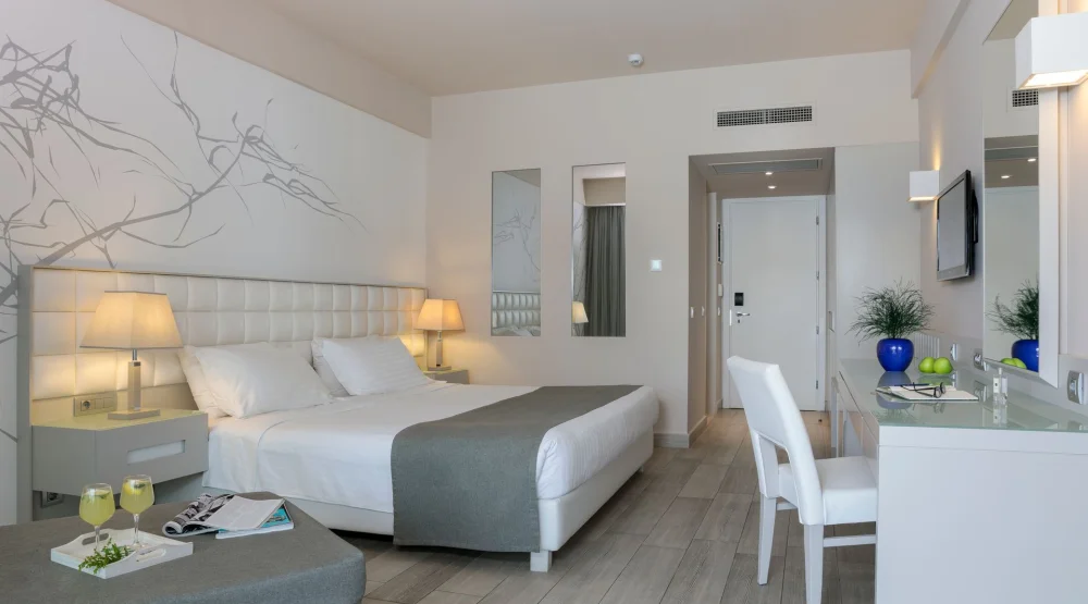 Deluxe Room Side Sea View at Princess Andriana Resort & Spa