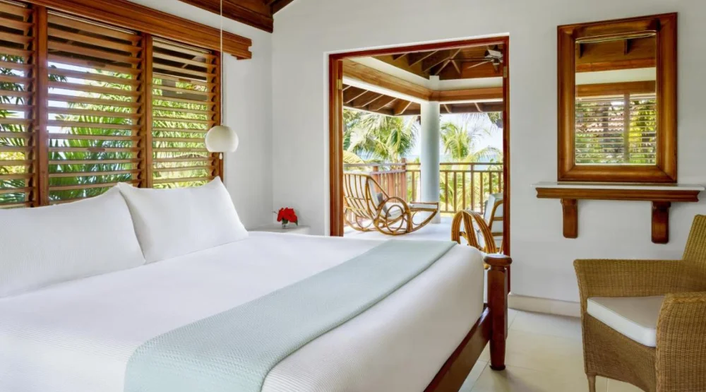 Premier Beachfront Suite at Couples Swept Away