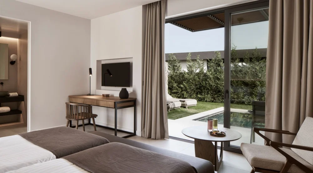 Junior Suite with Private Pool at The Olivar Suites