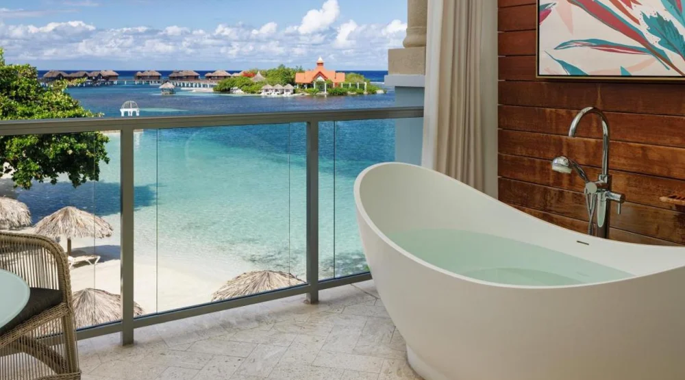 Royal Beachfront Club Suite W/ Balcony at Sandals Royal Caribbean