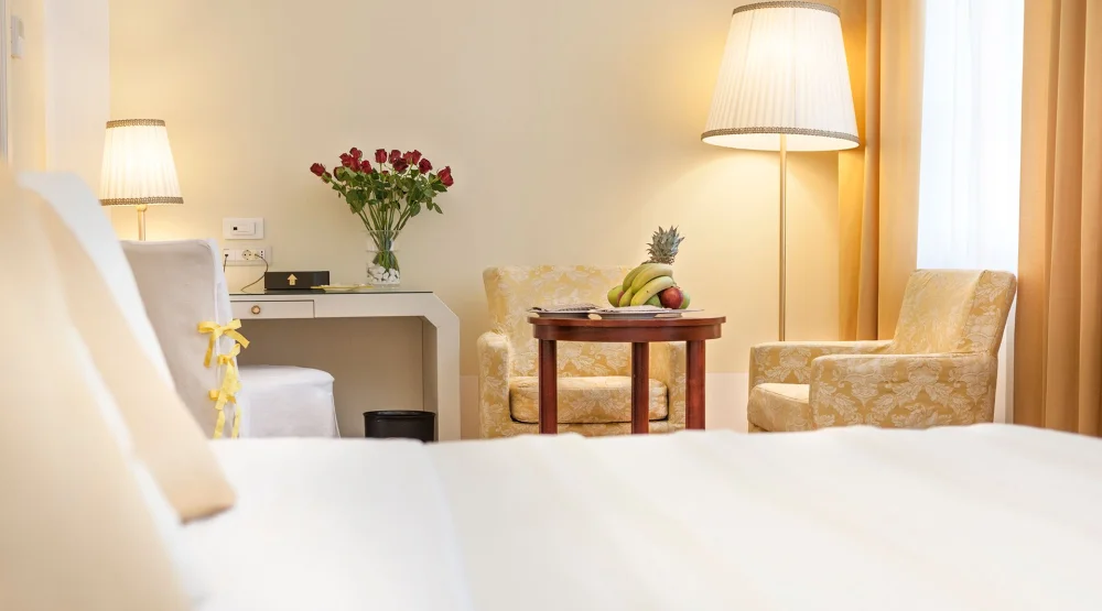 Junior Suite Garden View at Grande Albergo Delle Rose