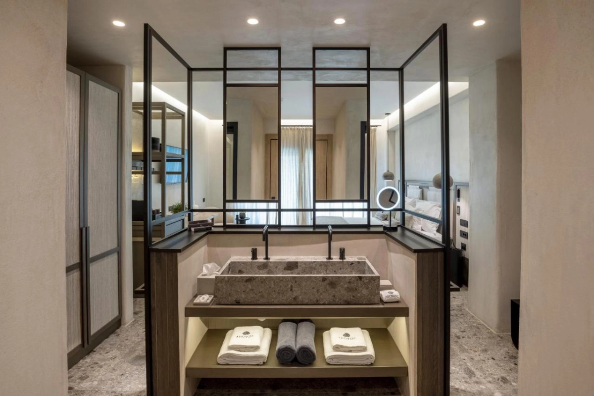 Aeonic Suites & Spa - Hotel Photo 74
