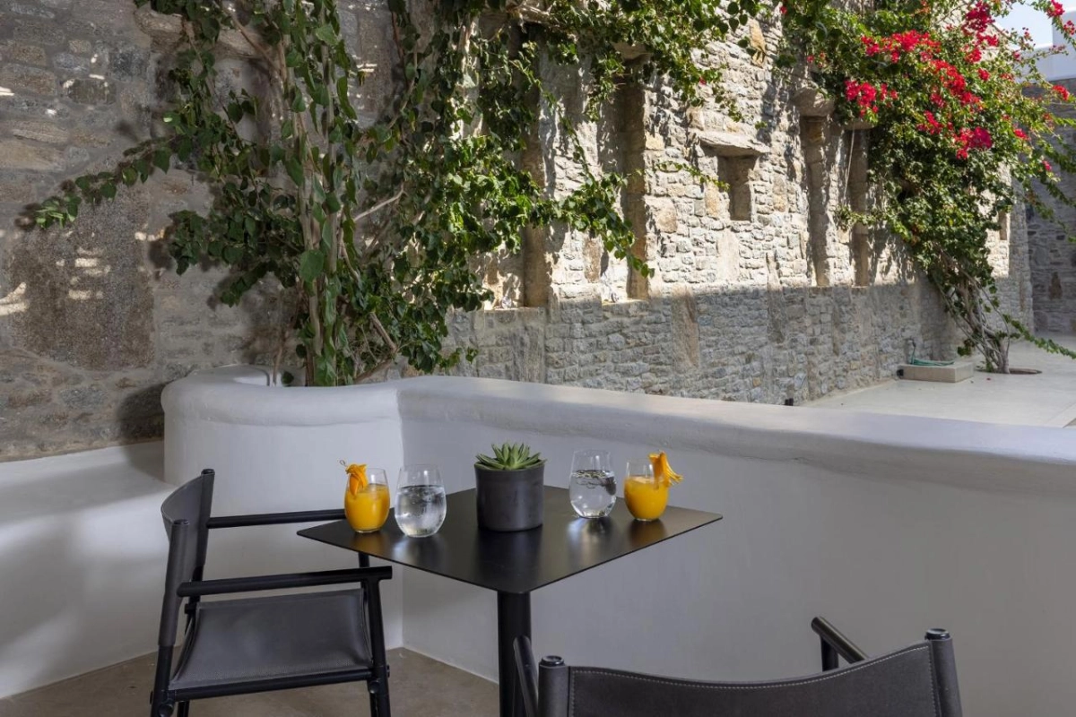 Aeonic Suites & Spa - Hotel Photo 95