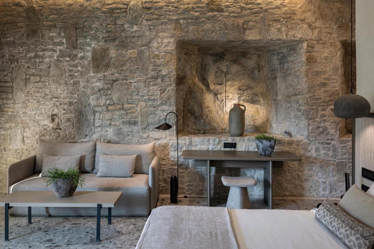 Aeonic Suites & Spa - Hotel Photo 97