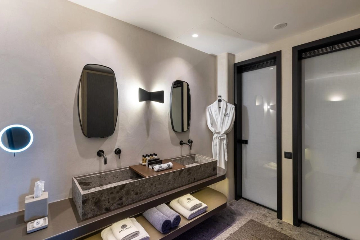 Aeonic Suites & Spa - Hotel Photo 101