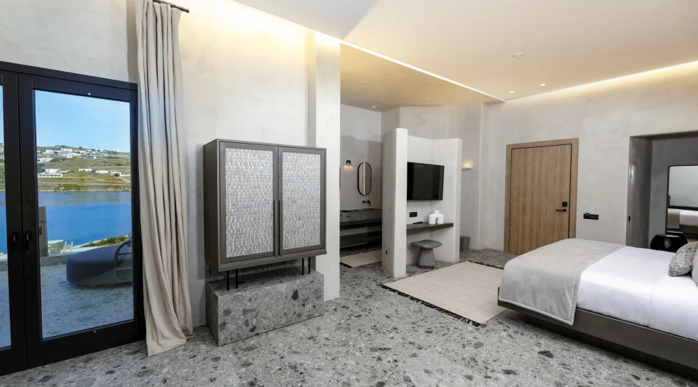 Eternal Suite with Plunge Pool and Sea View at Aeonic Suites & Spa