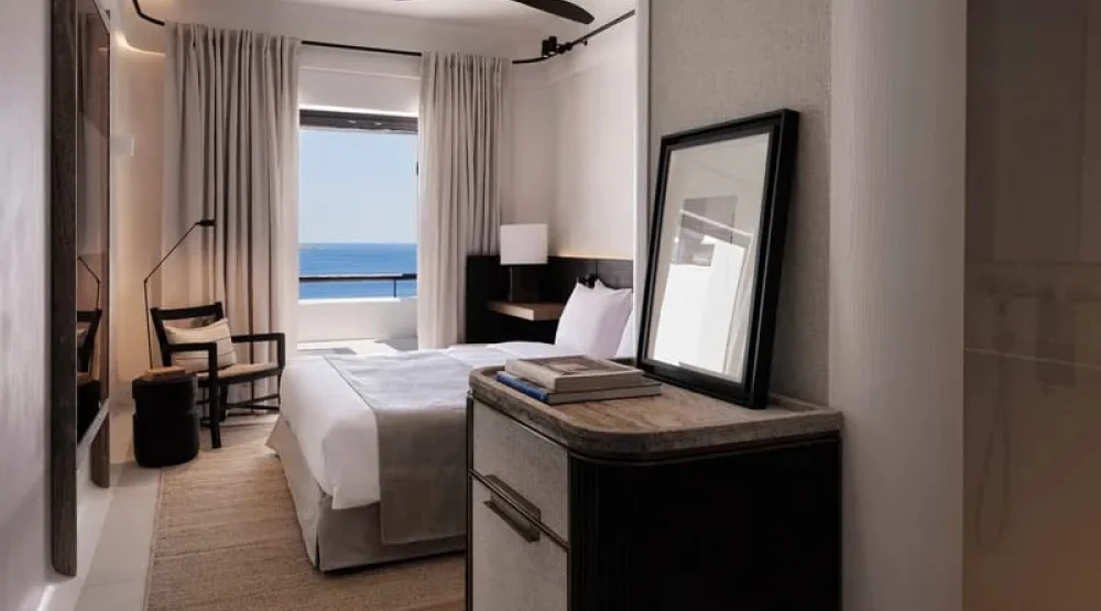 Deluxe Room with Sea View at Kalesma
