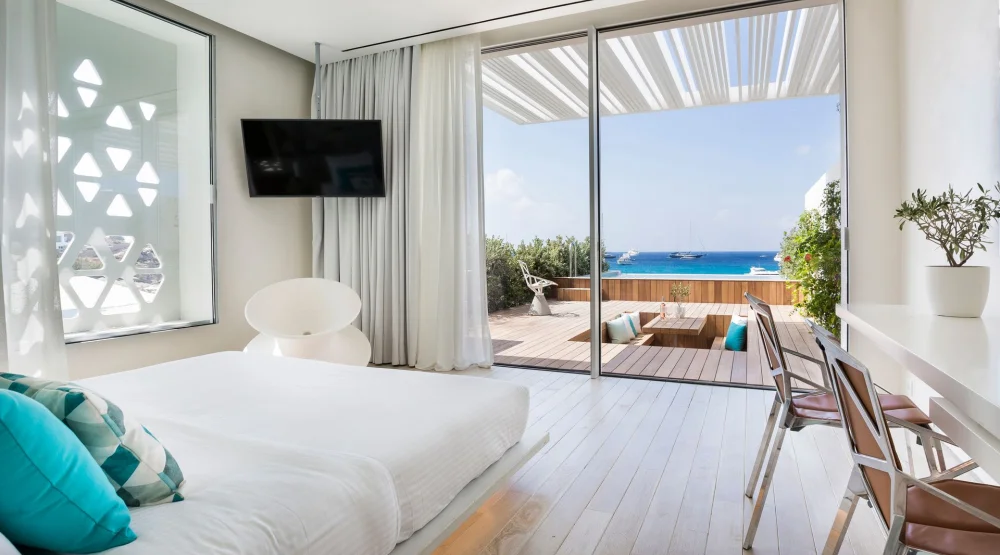 Dream Suite with Sea View & Private Pool at Mykonos Dove Beachfront Hotel